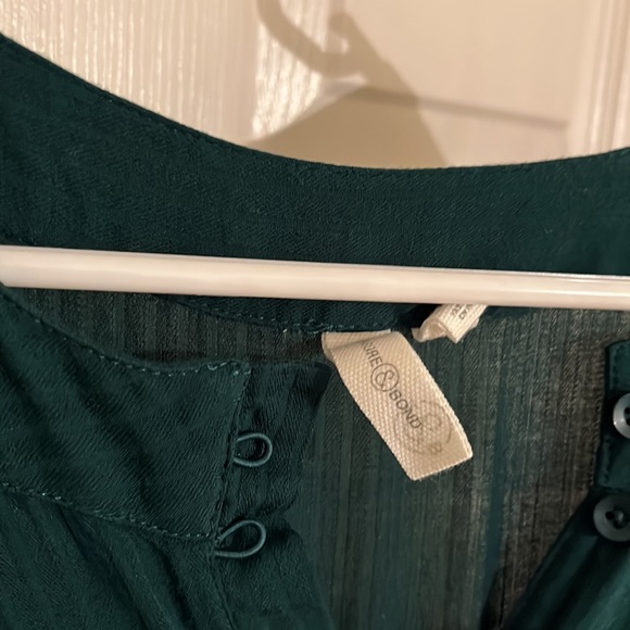 Nordstrom Treasure & Bond Dark Green Button Front Long Sleeve Blouse - Picture 2 of 2